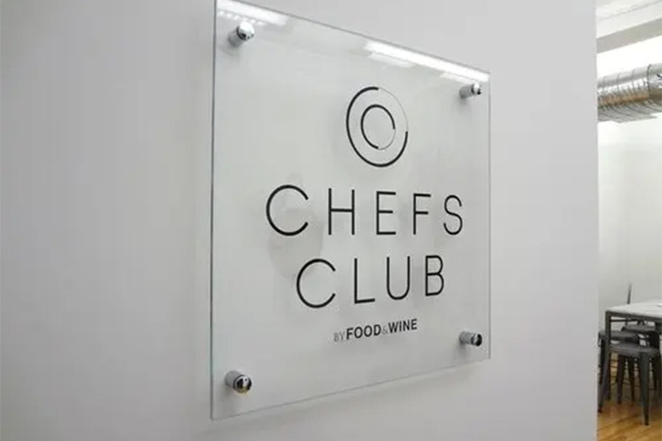 Acrylic Signage 02
