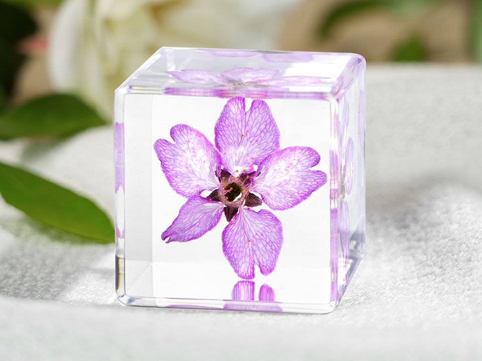 Handmade Acrylic Lucite Cube