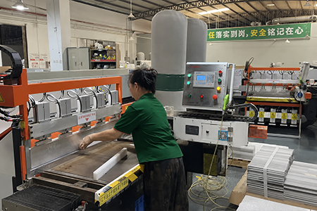 Acrylic Products Quality Control